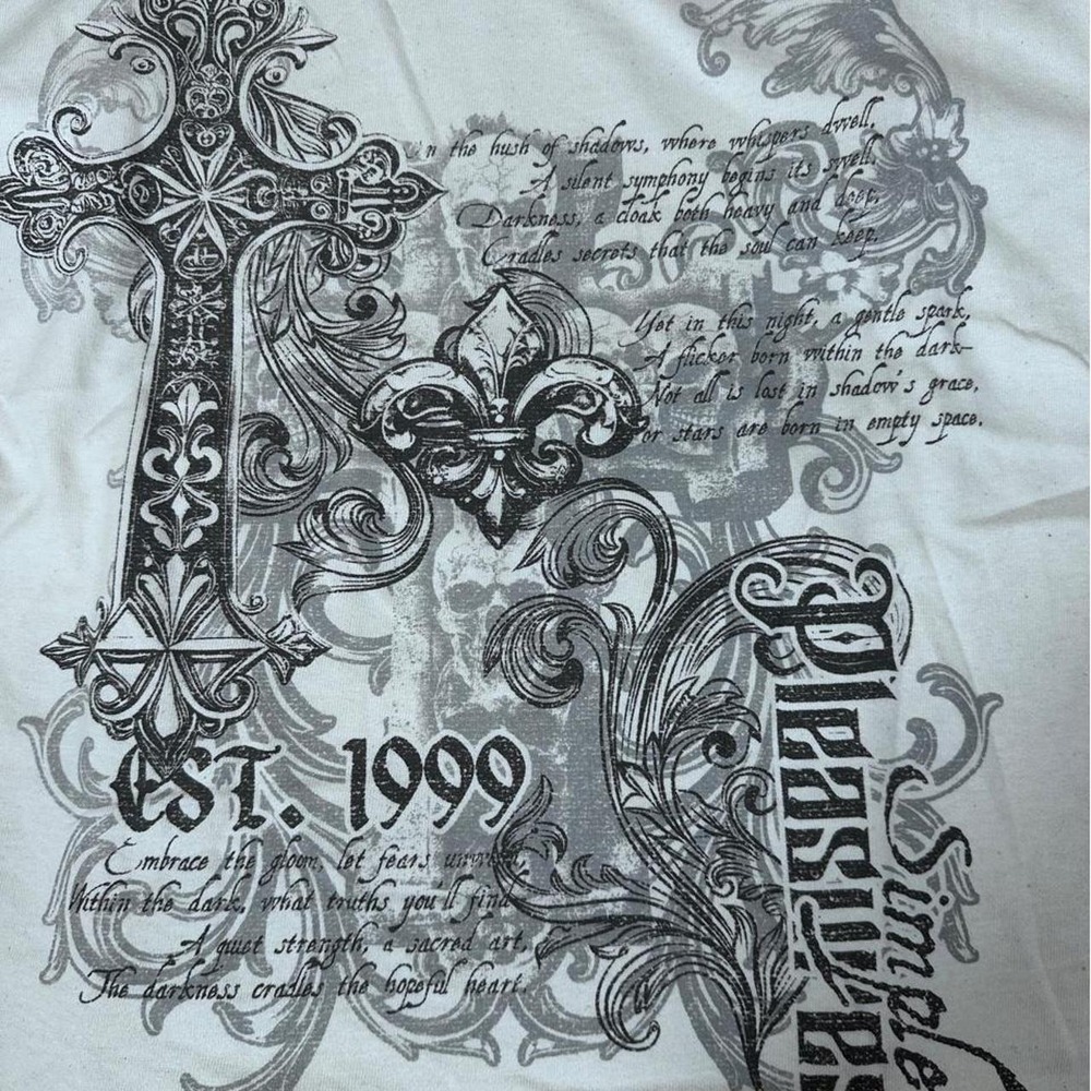 Trust The Universe Gothic Cross Graphic Tee Cream Large EST 1999 Y2K Streetwear